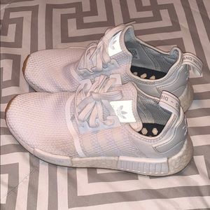 white adidas nmd